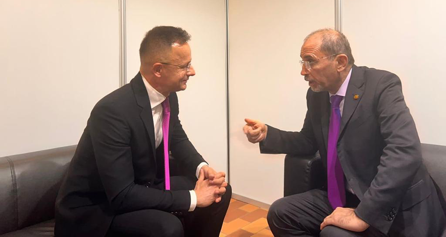 Deputy Prime Minister and Foreign Minister Ayman Safadi meets with Hungarian Foreign Minister Peter Siarto on the sidelines of 7th Regional Forum of the Union for the Mediterranean in Barcelona on Thursday (Photo courtesy of Foreign Ministry)